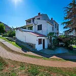 Big Private Swimming Pool Moonvidal With Free Parking Apartment Pula