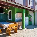 Big Private Swimming Pool Moonvidal With Free Parking Apartment