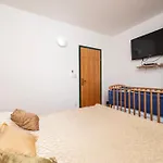 Moonvidal With Big Private Swimming Pool And Free Parking *