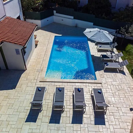 Big Swimming Pool Moonvidal