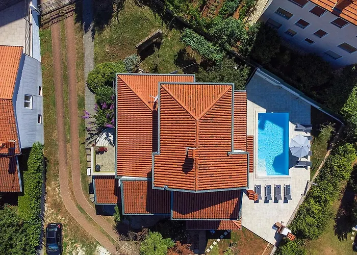 Big Swimming Pool Moonvidal Apartamento Pula