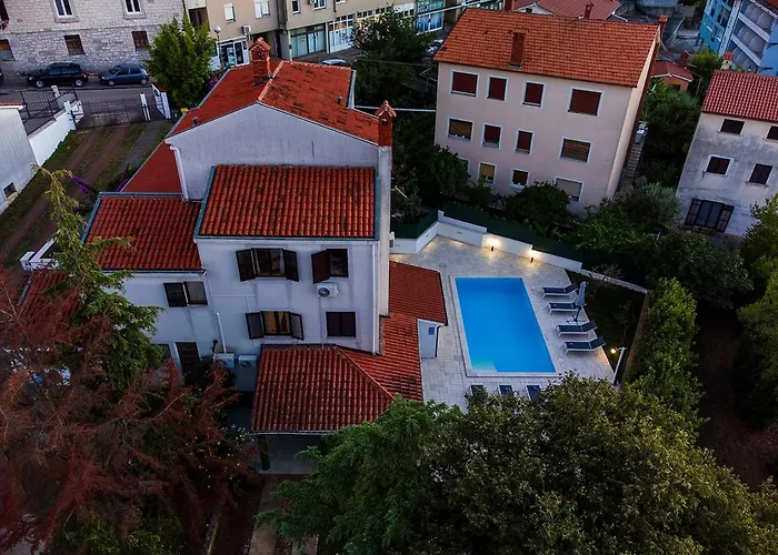 Big Swimming Pool Moonvidal Апартаменты