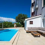 Big Private Swimming Pool Moonvidal Pula