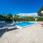 Big Private Swimming Pool Moonvidal Pula