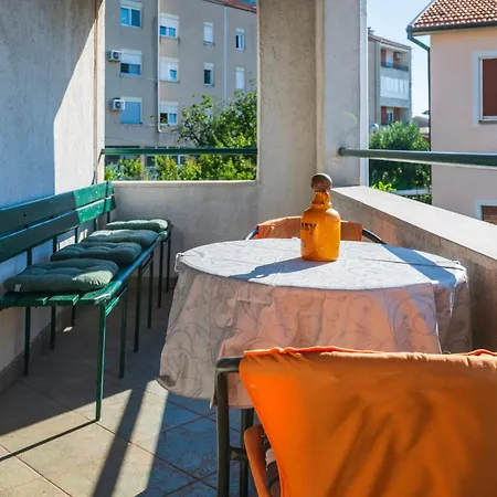 Moonvidal With Big Private Swimming Pool And Free Parking Lejlighed Pula