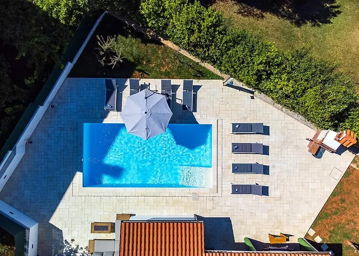 Big Private Swimming Pool Moonvidal
